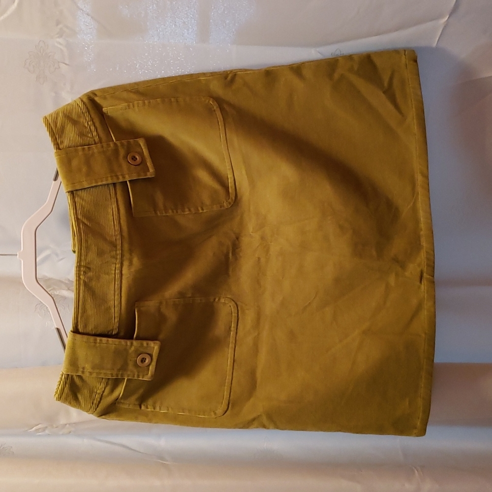 Grace Elements light green skirt!